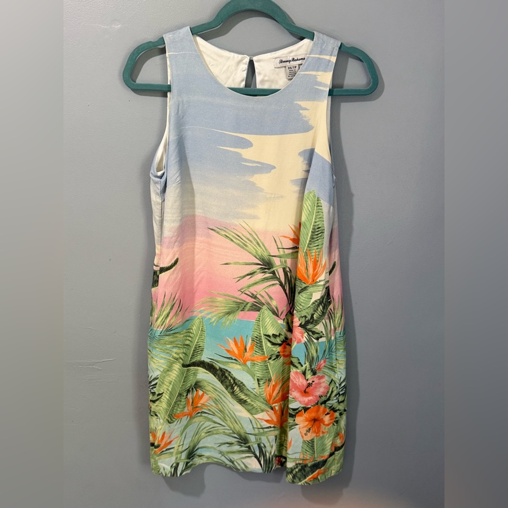 Tommy Bahama Silk Shift Dress with a Tropical Bird of Paradise‎ Print Women’s XS